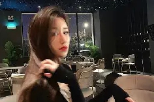 为博流量在飞机上放“化学屁”1250万粉网红遭航司封杀+起诉：这波真“炸”了